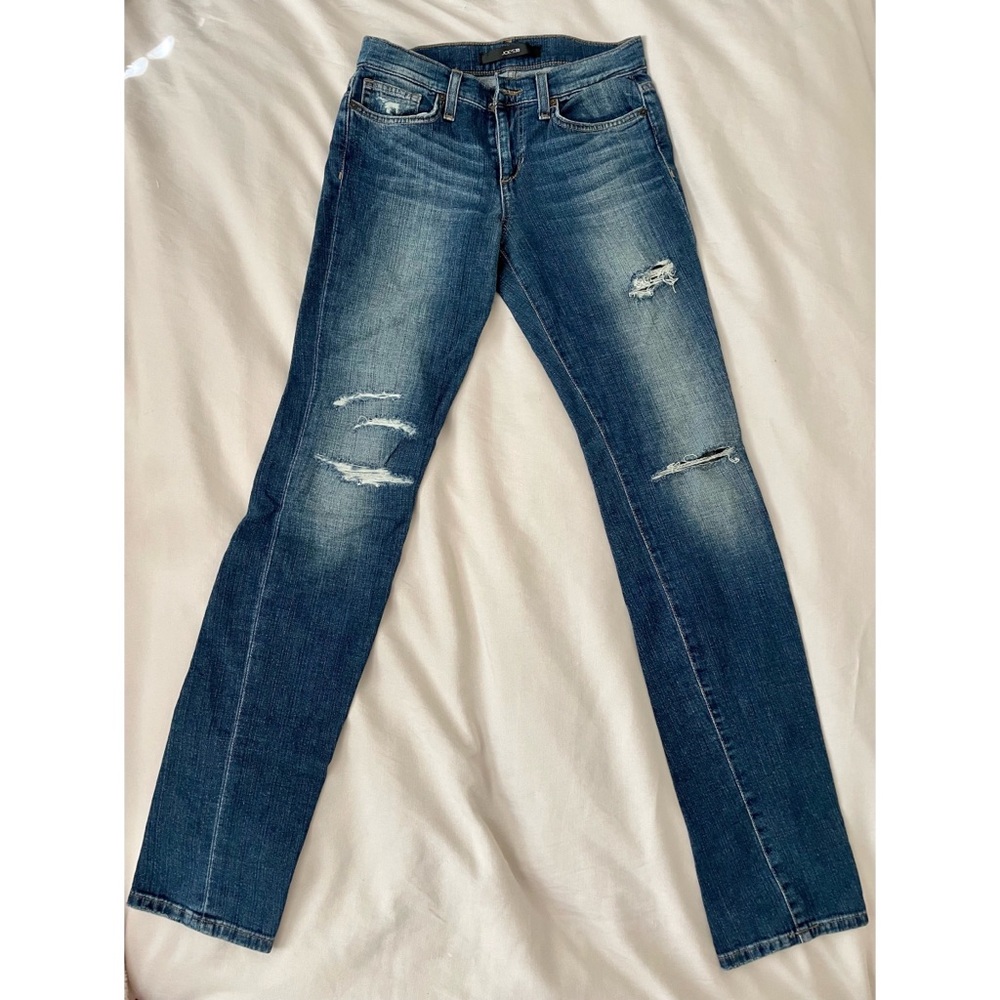Joe’s straight leg jeans size 25